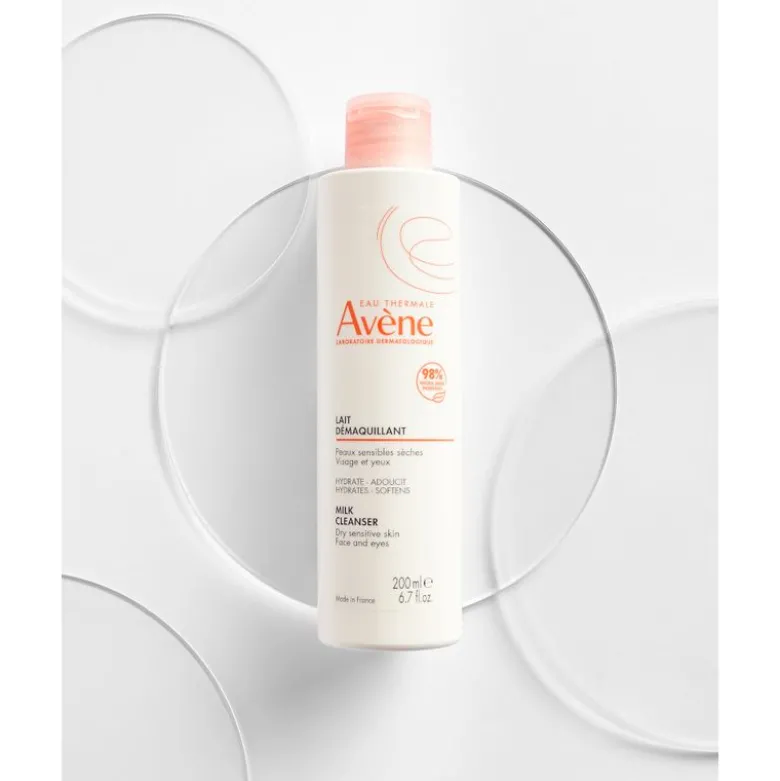 Eau Thermale Avène Les Essentiels Latte Detergente Pelle Sensibile/Secca 200ml