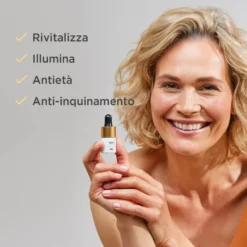 Flavo-C Forte è un potente siero viso intensivo con il 15% di vitamina C pura e fresca che rivitalizza, illumina e aiuta a ridurre i segni di affaticamento della pelle.