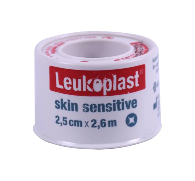 Leukoplast Skin Sensitive cerotto per fissaggio 2,5cm x 2,6m colore bianco