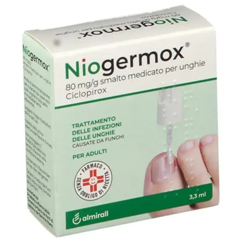 Niogermox Smalto medicato per unghie 3,3ml