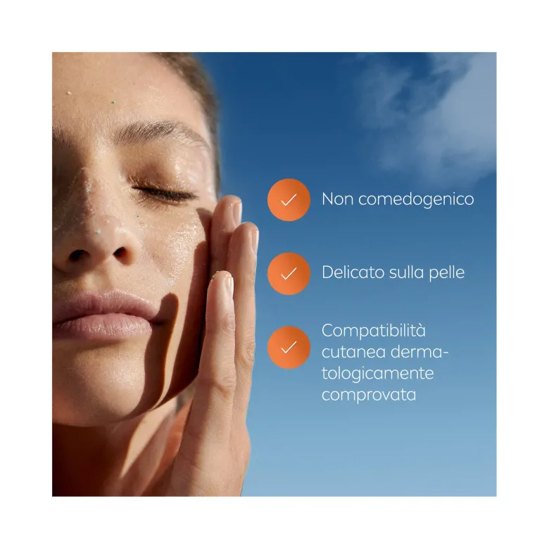 Nivea Derma Skin Clear Scrub Viso Anti-imperfezioni Per La Cura Della Pelle Grassa 150ml