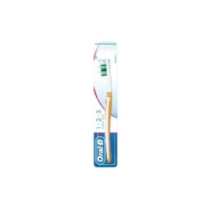 Oral-B Spazzolino 1.2.3 Classic Care 40 Medio