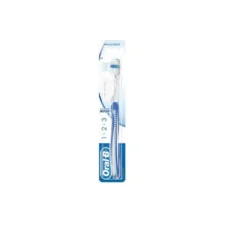 Oral-B Spazzolino Manuale Medio 1 2 3 Indicator Misura 40