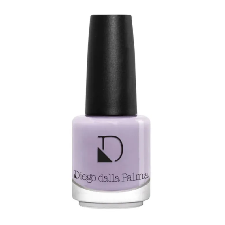 Wisteria Nails